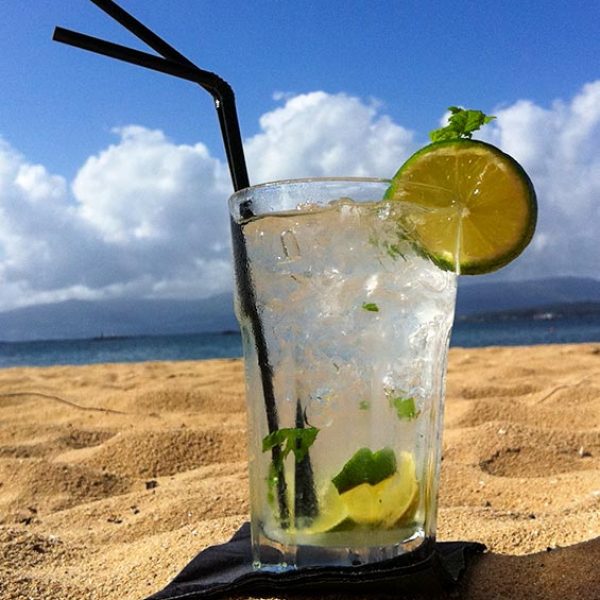 hotel pontevedra leal sirena mojito en la playa